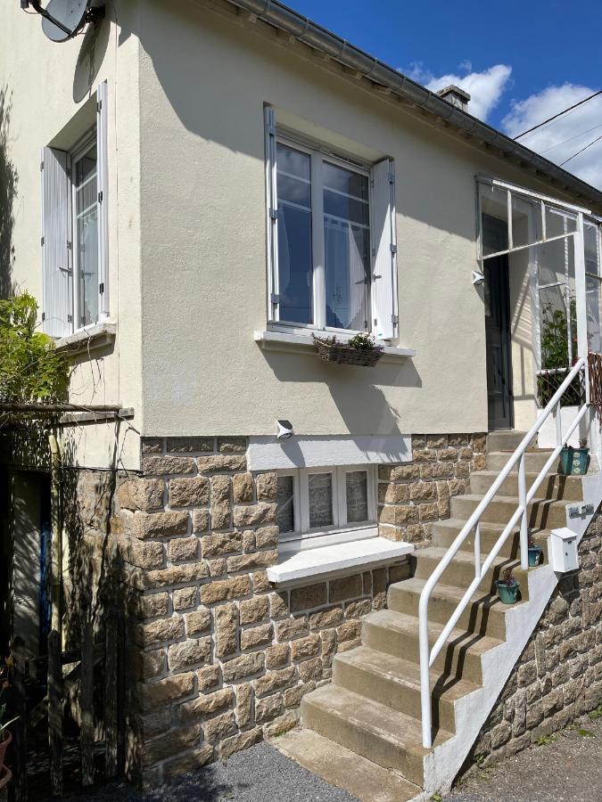 Maison Collinee * Rostrenen